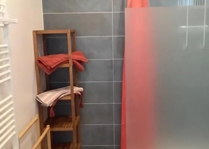 Le Petit Noirda Hébergement de vacances *